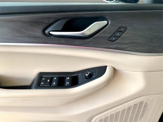 used 2024 Jeep Grand Cherokee car, priced at $35,300