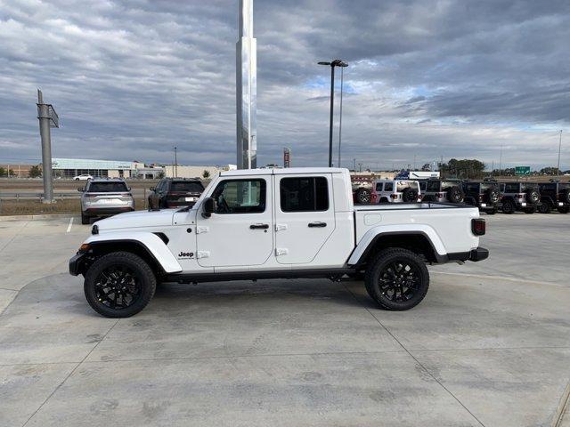 new 2025 Jeep Gladiator car, priced at $38,285