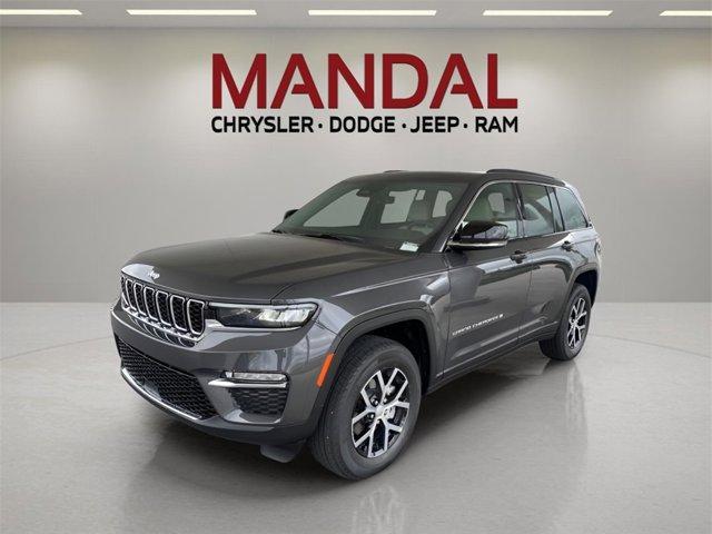 new 2025 Jeep Grand Cherokee car, priced at $42,600