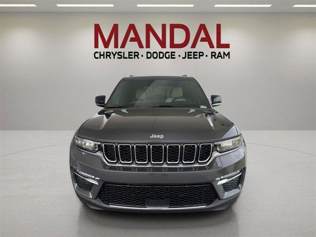 new 2025 Jeep Grand Cherokee car, priced at $42,600