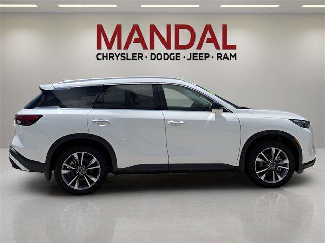 used 2025 INFINITI QX60 car, priced at $46,800