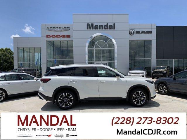 used 2025 INFINITI QX60 car, priced at $48,200