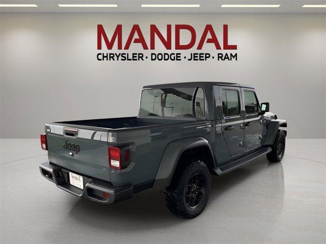 new 2025 Jeep Gladiator car, priced at $44,430