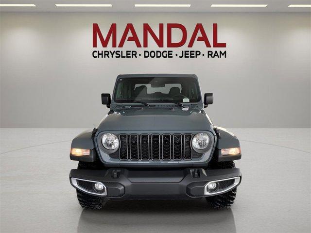new 2025 Jeep Gladiator car, priced at $44,430
