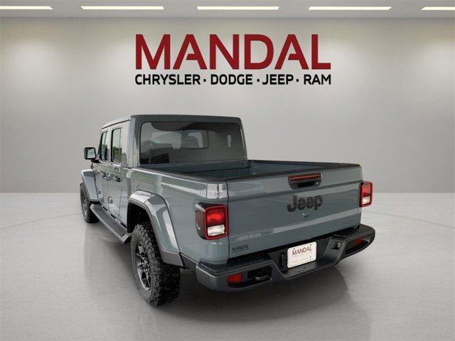 new 2025 Jeep Gladiator car, priced at $44,430