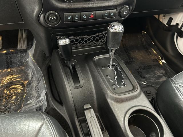 used 2015 Jeep Wrangler Unlimited car, priced at $21,595