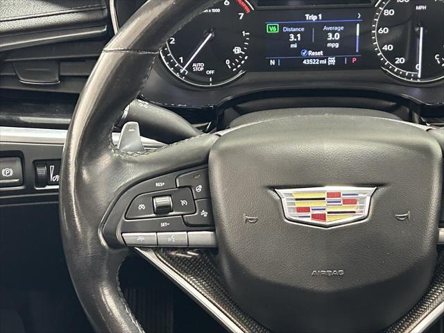 used 2020 Cadillac XT6 car, priced at $33,221