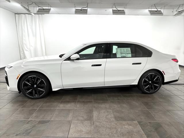 new 2025 BMW 760 car, priced at $132,125