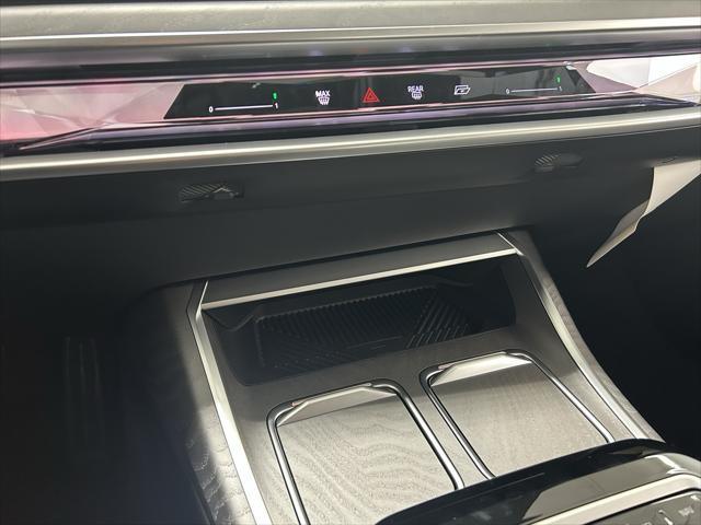 new 2025 BMW 760 car, priced at $132,125