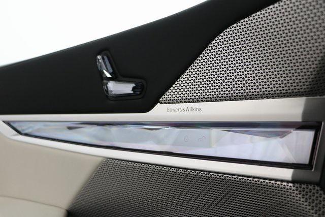 used 2024 BMW i7 car, priced at $104,295