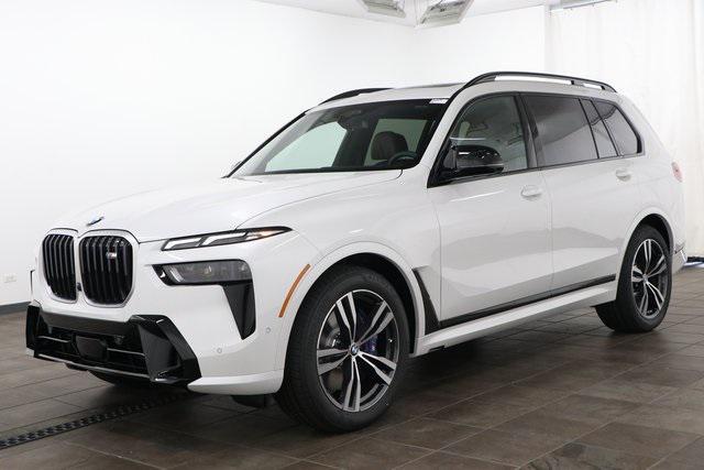 new 2025 BMW X7 car, priced at $118,905