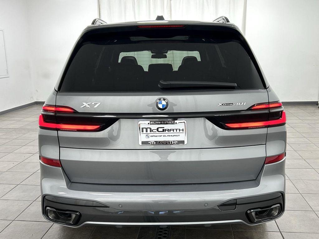 new 2026 BMW X7 car, priced at $102,685