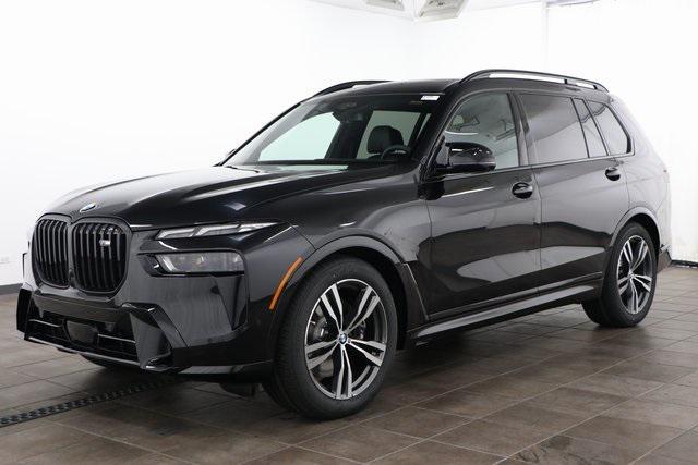 new 2025 BMW X7 car, priced at $119,805