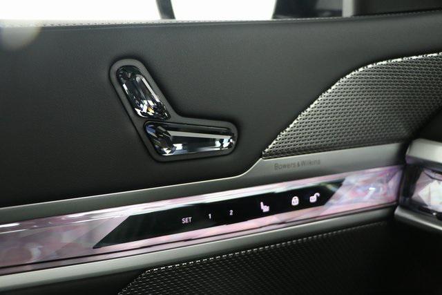new 2025 BMW i7 car, priced at $130,125