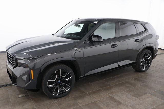 new 2025 BMW XM car, priced at $163,575