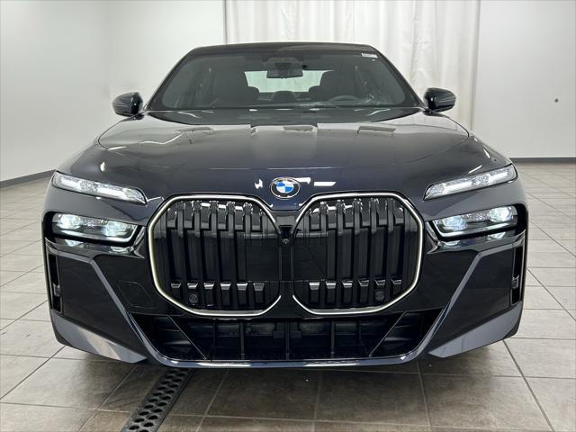 new 2025 BMW 760 car, priced at $136,150