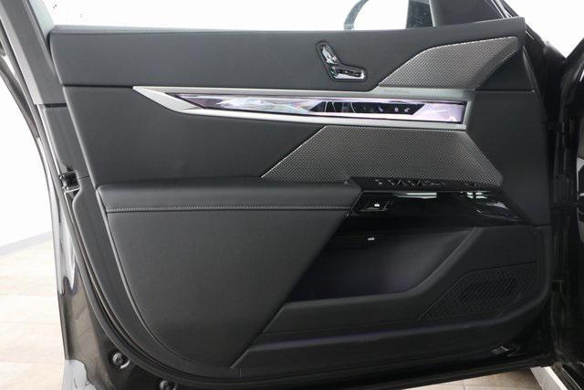 new 2024 BMW i7 car, priced at $112,745