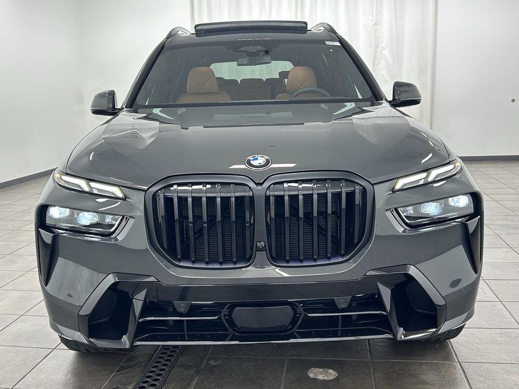 new 2026 BMW X7 car, priced at $98,125