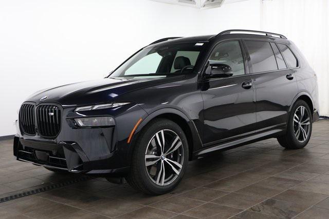 new 2025 BMW X7 car, priced at $119,205