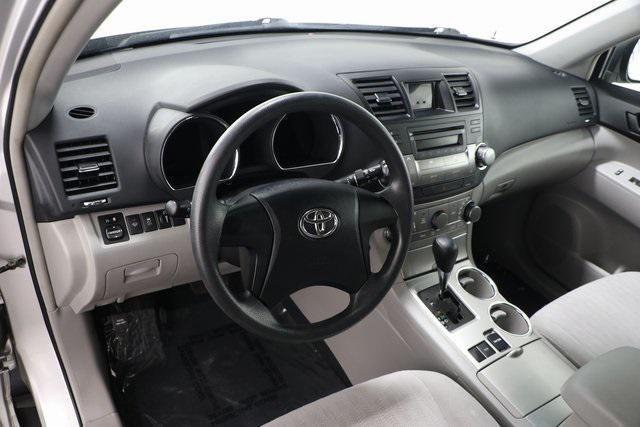 used 2011 Toyota Highlander car, priced at $12,492