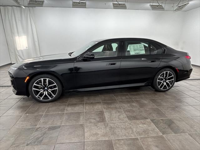 new 2025 BMW 760 car, priced at $131,405