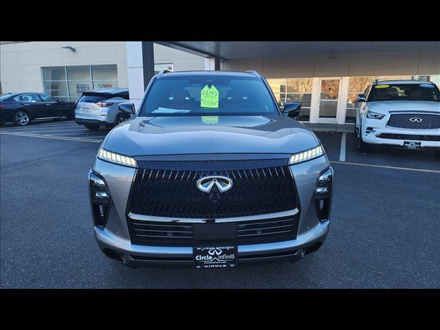 used 2025 INFINITI QX80 car, priced at $109,995