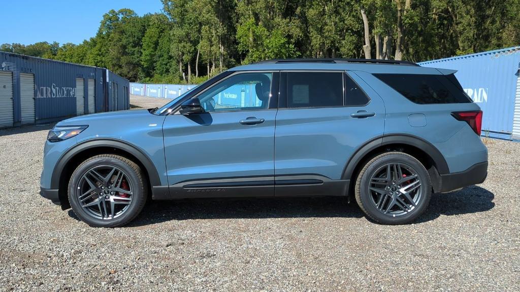 new 2025 Ford Explorer car, priced at $48,319