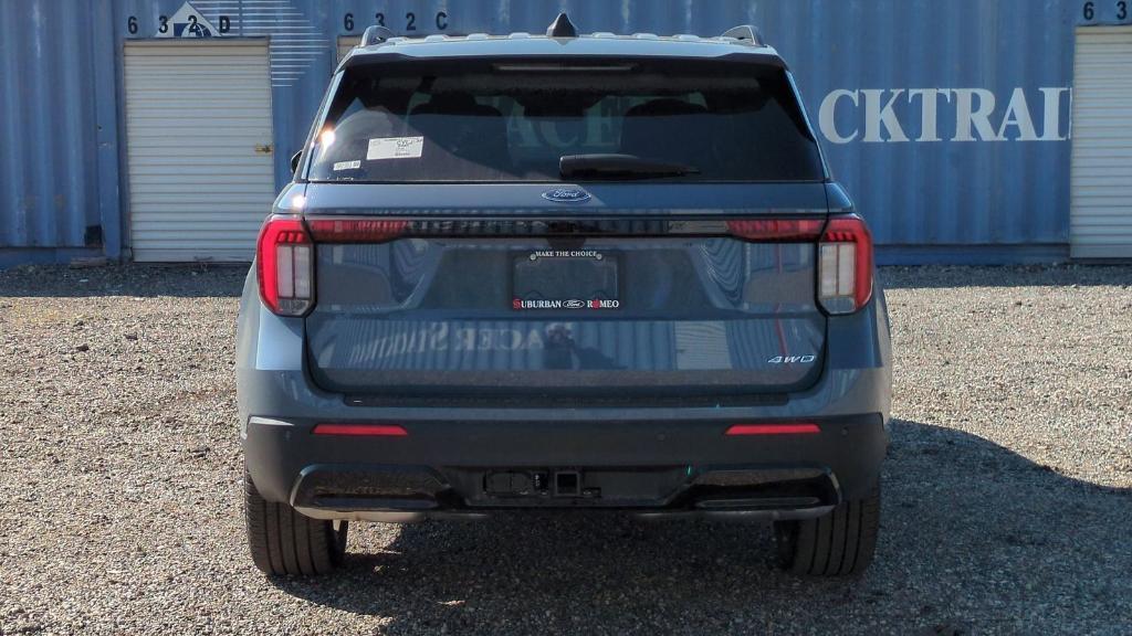 new 2025 Ford Explorer car, priced at $48,319