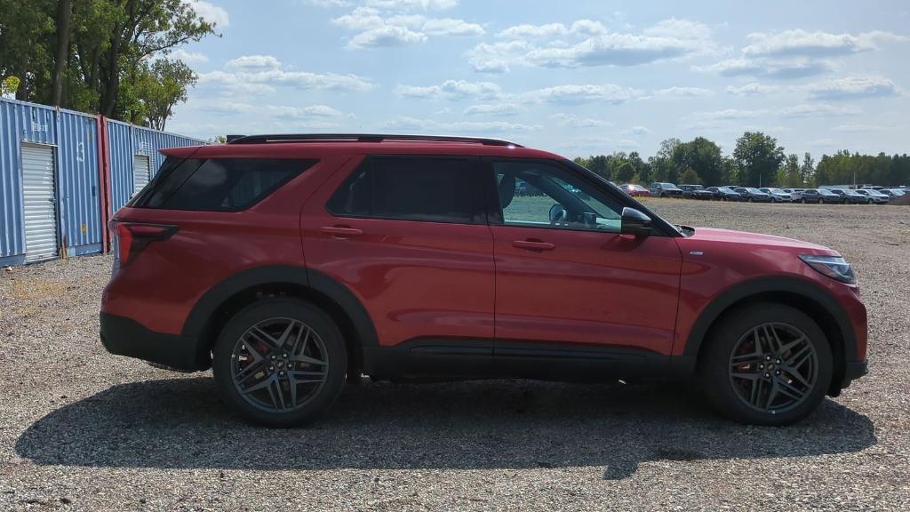 new 2025 Ford Explorer car, priced at $49,938