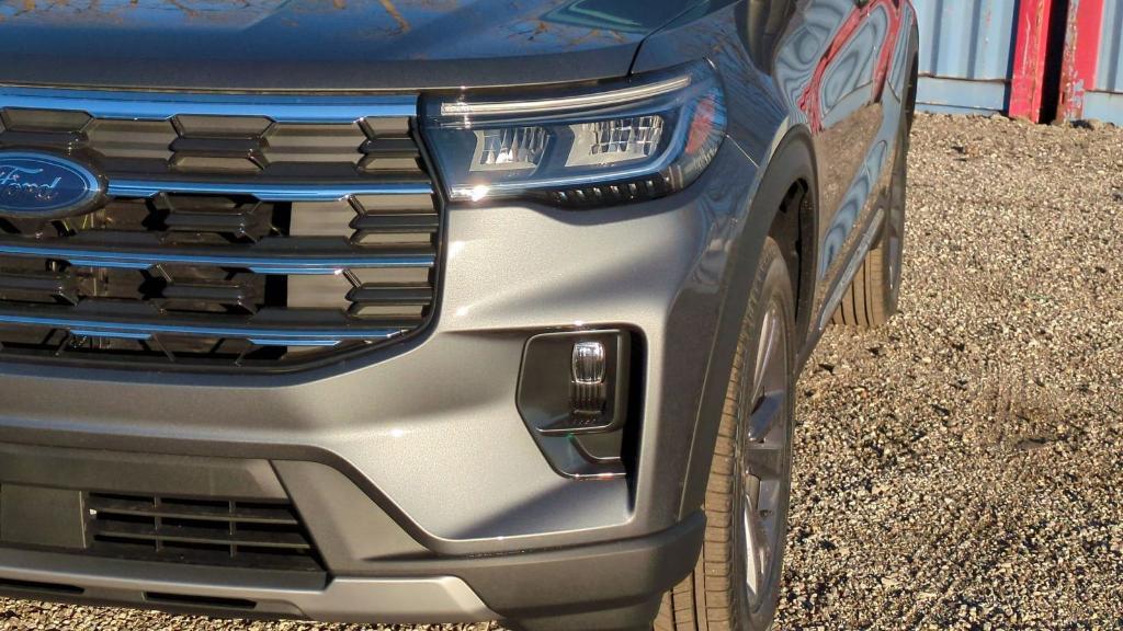 new 2025 Ford Explorer car, priced at $43,032