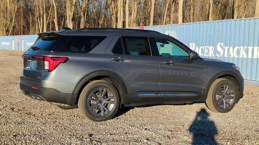 new 2025 Ford Explorer car, priced at $43,032