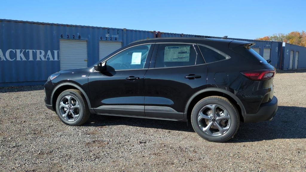 new 2025 Ford Escape car, priced at $31,465