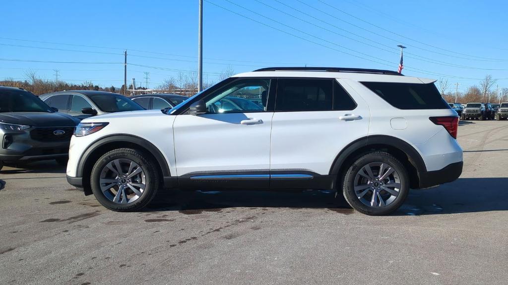 new 2025 Ford Explorer car, priced at $43,394