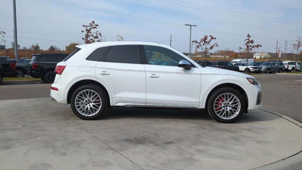 used 2021 Audi SQ5 car, priced at $35,995