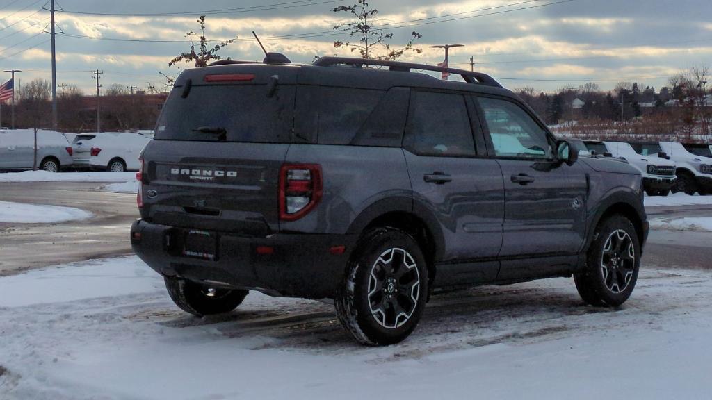 new 2025 Ford Bronco Sport car, priced at $36,090