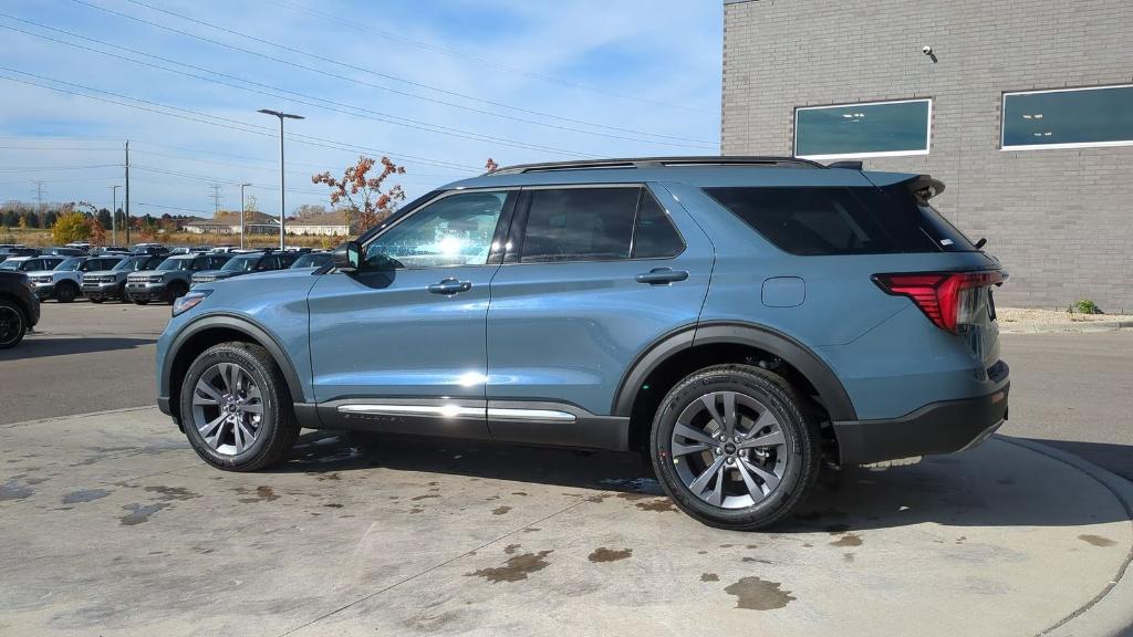 new 2025 Ford Explorer car, priced at $46,489