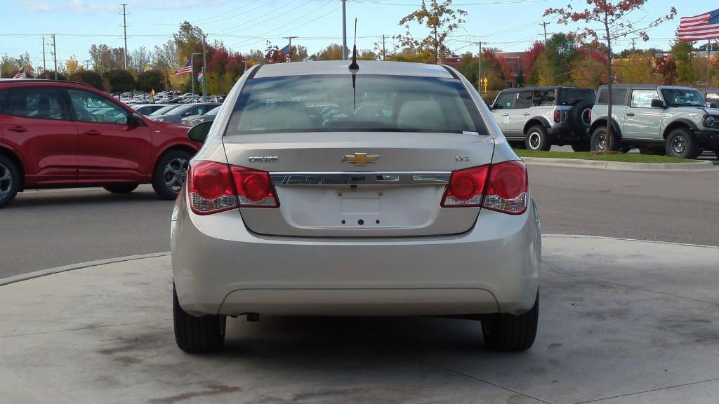 used 2014 Chevrolet Cruze car, priced at $8,995