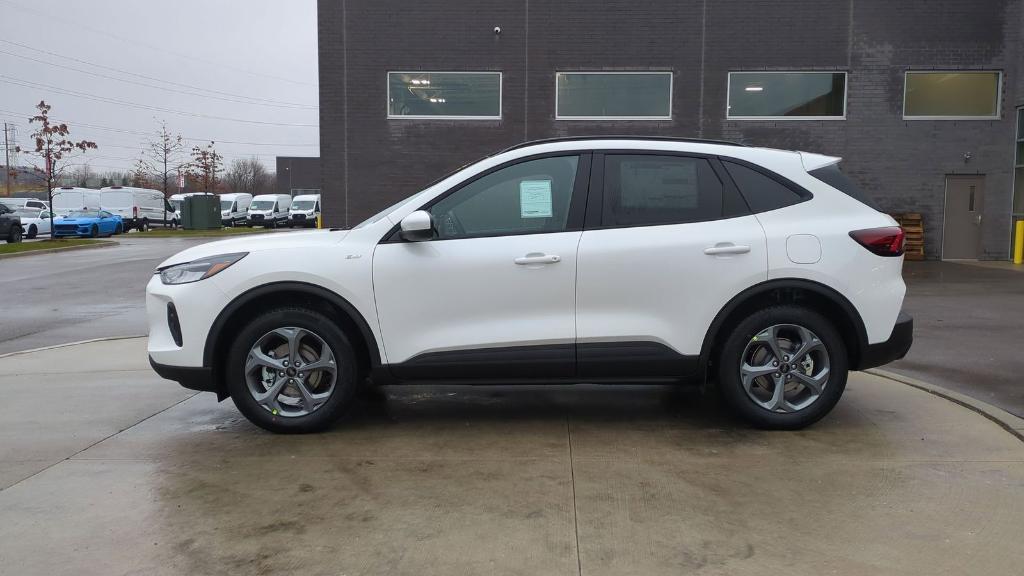 new 2025 Ford Escape car, priced at $35,637