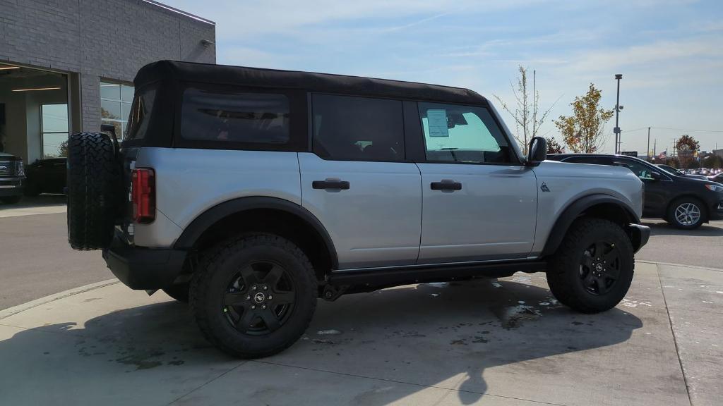 new 2024 Ford Bronco car, priced at $47,746