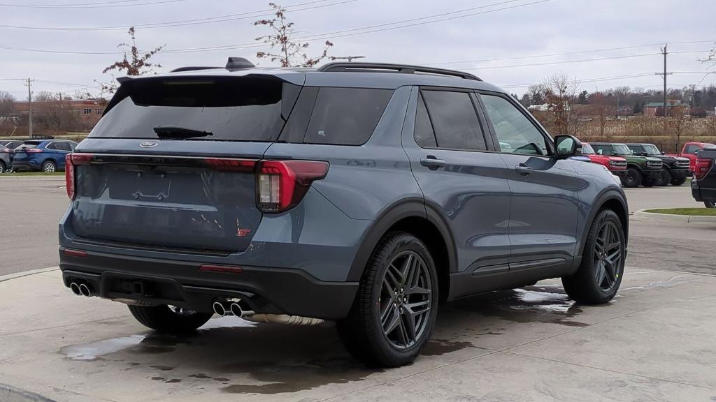 new 2025 Ford Explorer car, priced at $56,864