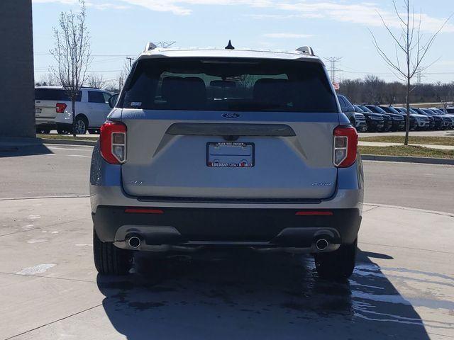 new 2024 Ford Explorer car, priced at $43,932