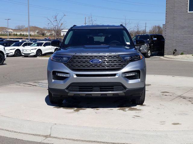 new 2024 Ford Explorer car, priced at $43,932