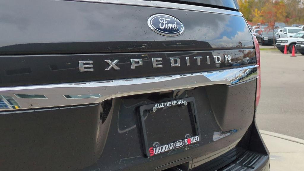 new 2024 Ford Expedition car, priced at $71,214