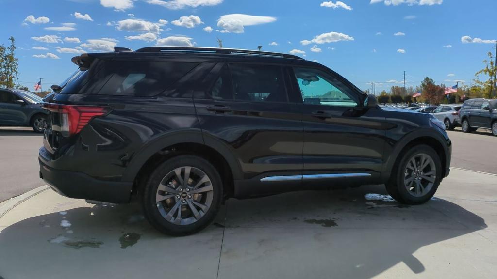 new 2025 Ford Explorer car, priced at $43,025