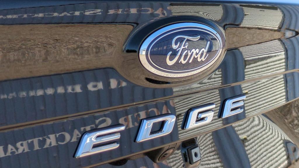 new 2024 Ford Edge car, priced at $40,144