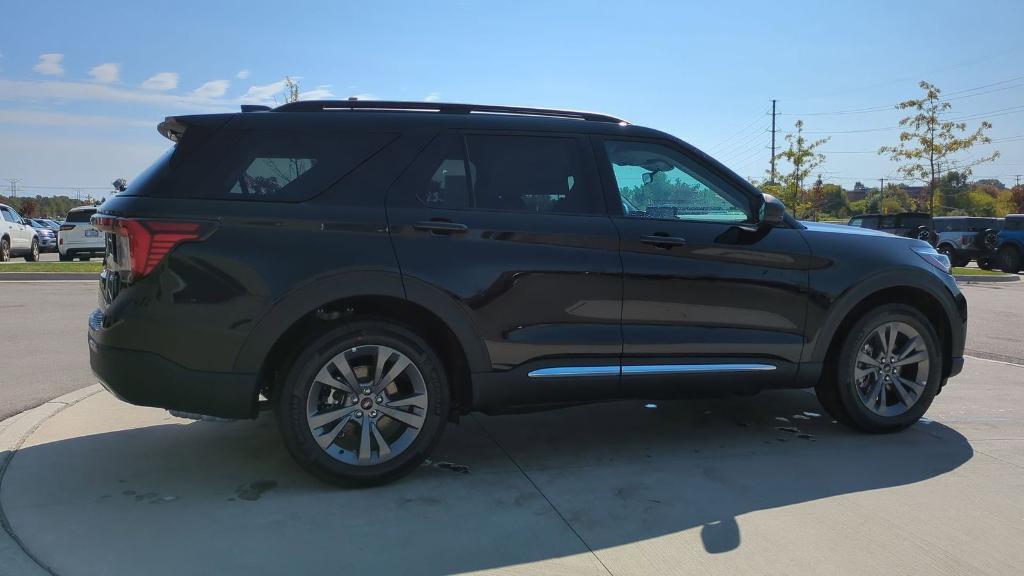 new 2025 Ford Explorer car, priced at $44,202