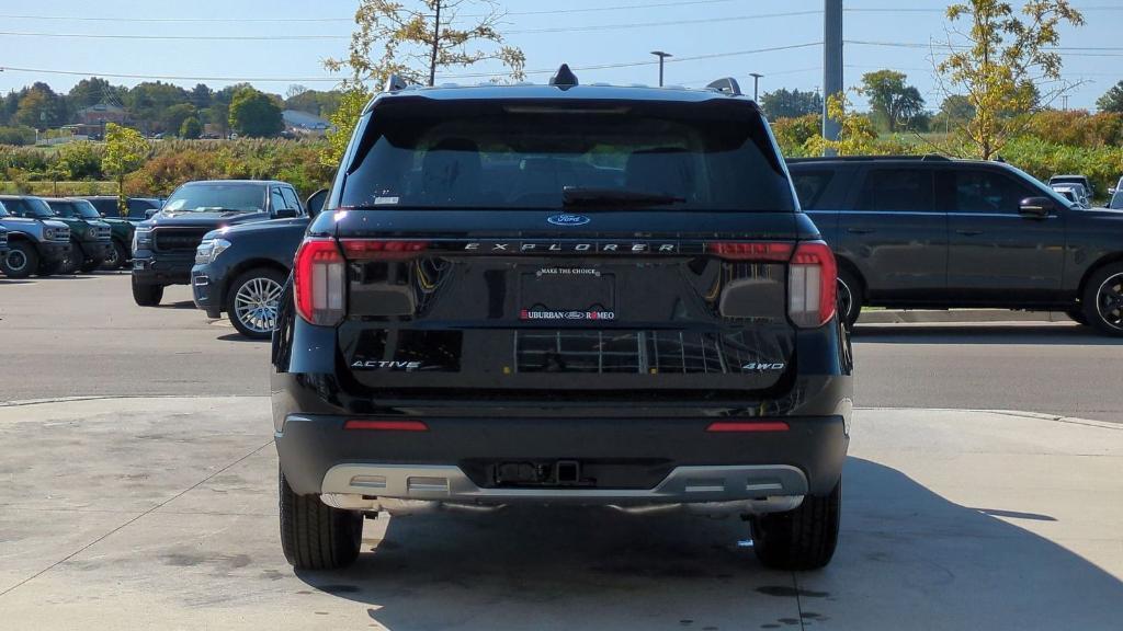 new 2025 Ford Explorer car, priced at $44,202