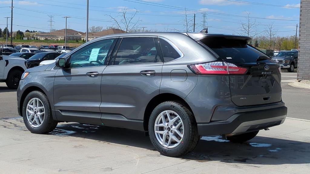 new 2024 Ford Edge car, priced at $41,185