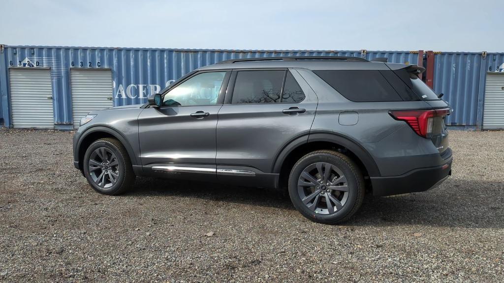 new 2025 Ford Explorer car, priced at $43,025