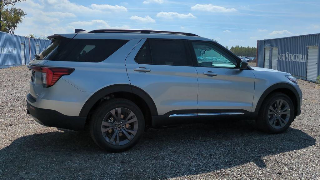 new 2025 Ford Explorer car, priced at $43,025